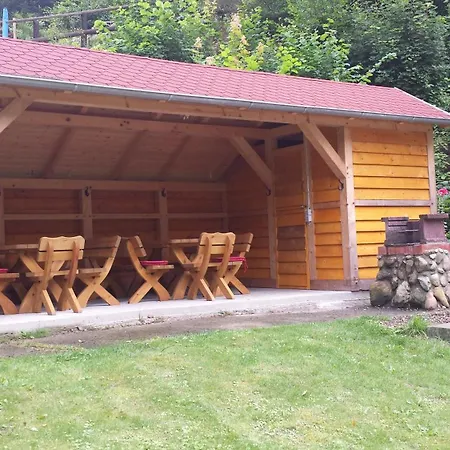 Schweigt Mir Von Rom לינה וארוחת בוקר