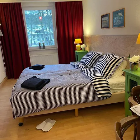 Schweigt Mir Von Rom לינה וארוחת בוקר *