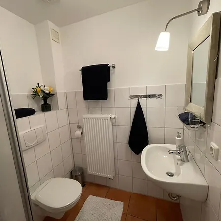 לינה וארוחת בוקר Schweigt Mir Von Rom