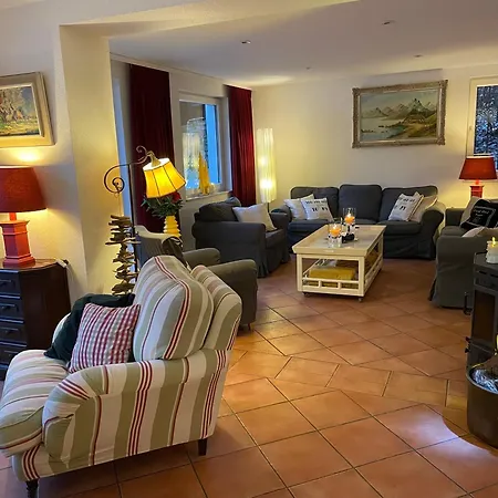 Schweigt Mir Von Rom Bed and Breakfast Stuer